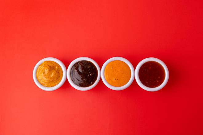 Pack 4 Sauces (Sweet, Dynamite, BBQ, House Sauce).
