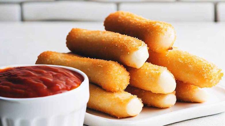 Side Mozzarella Cheese Sticks (7) w/ Marinara Dipping Sauce