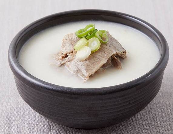 1. 양지 설렁탕 (기름빼기) / Beef Soup