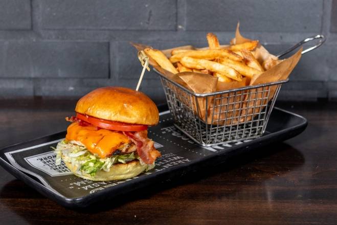 Grilled Chicken Club Sandwich