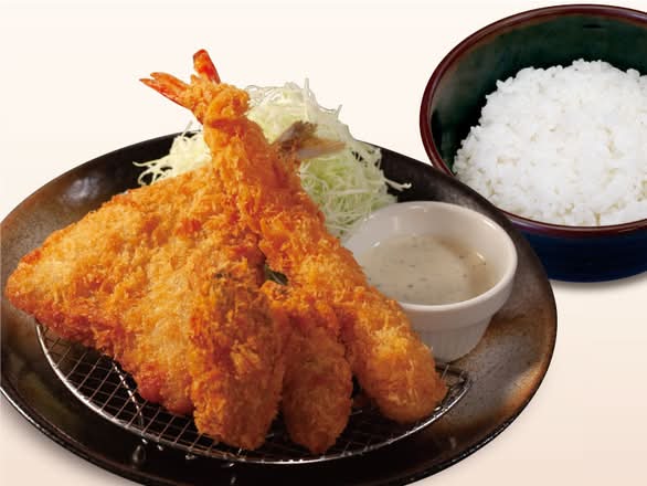 海鮮盛合せ定食（牡蠣２個・アジ１枚・海老１尾）