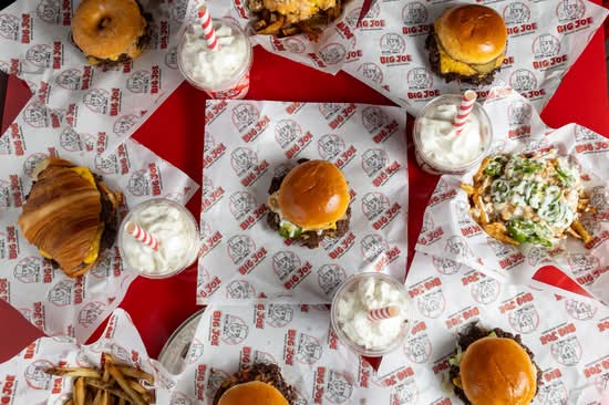 Big Joe Smash Burgers (6987 Collins Avenue)