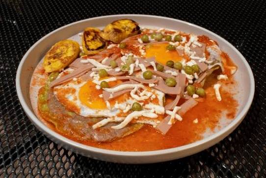 Huevos Motuleños