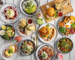 River and Beans Cafe