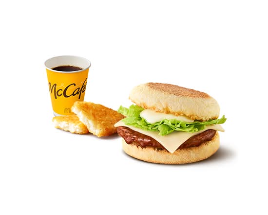北海道4種のチーズてりやきマフィンセット Hokkaido Four Cheese Teriyaki McMuffin Set