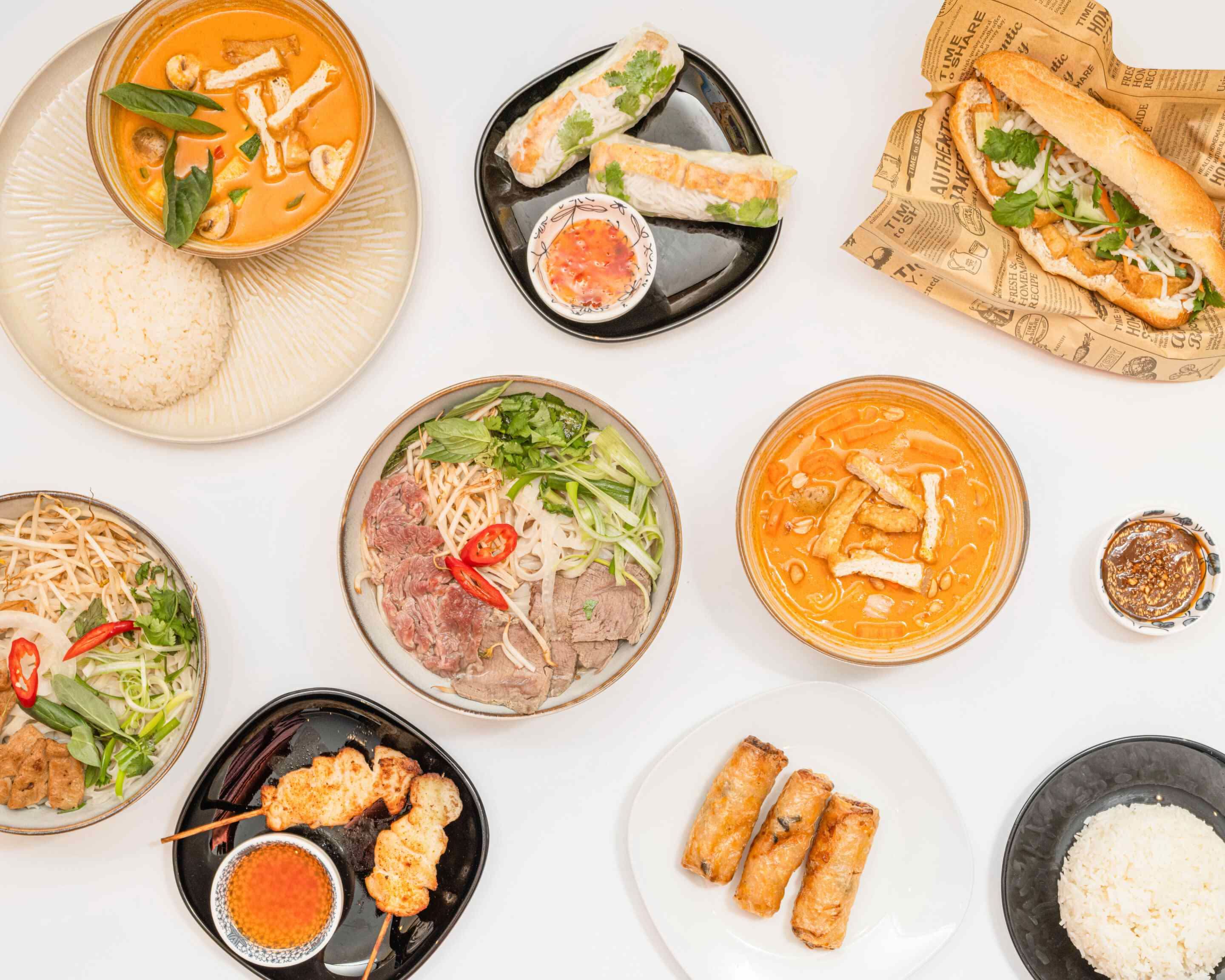DISTRICT SIAM  Delivery | Menu & Prices | Heidelberg | Uber Eats