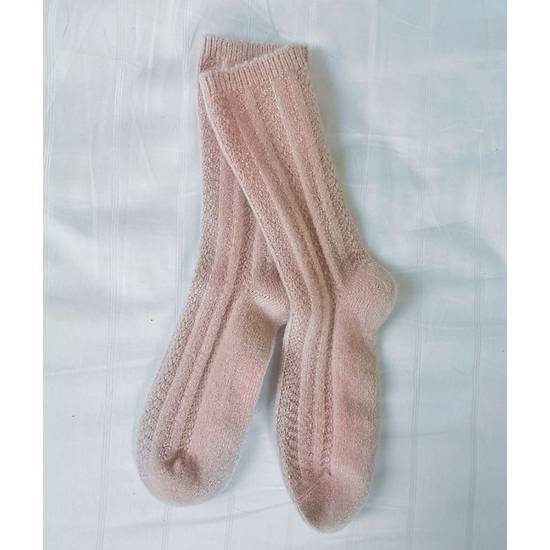 Nestwell™ Cashmere Bed Socks in Silver Peony