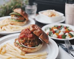 バーガーマニア 白金高輪店 Burger Mania Shirokanetakanawa