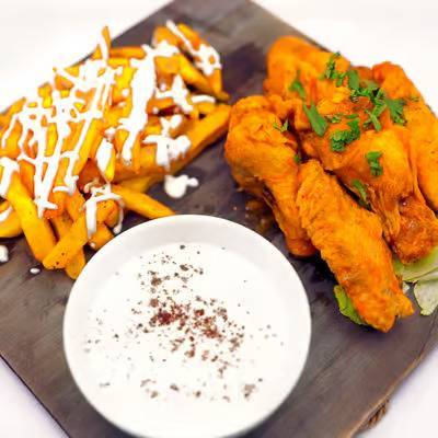 Signature Chicken Wings