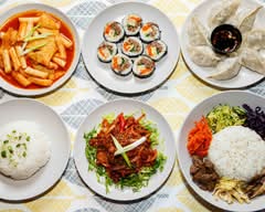 Moon's K-Kitchen (7915 3rd Avenue)