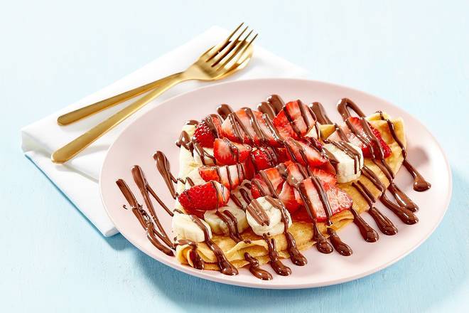 Strawberry and Banana Crepe with Nutella