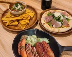 遊食BAL Living Room Yushoku Bar Living Room