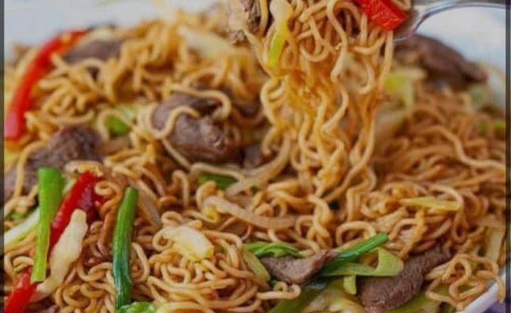 Instant Noodles Stir Fry 炒公仔面