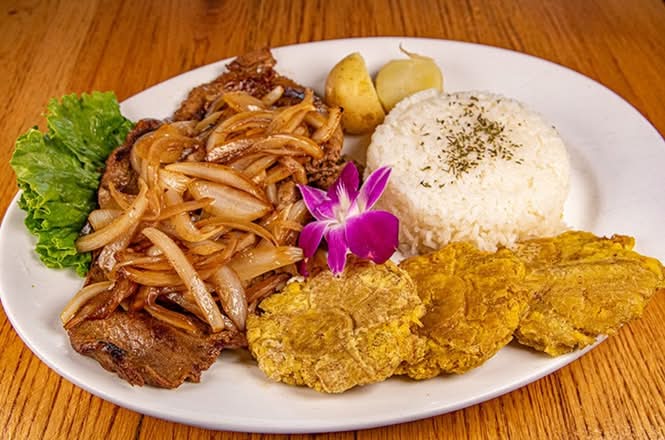 Higado Encebollado