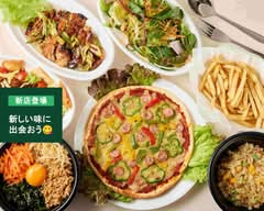 ダイニングラウンジクリスタル