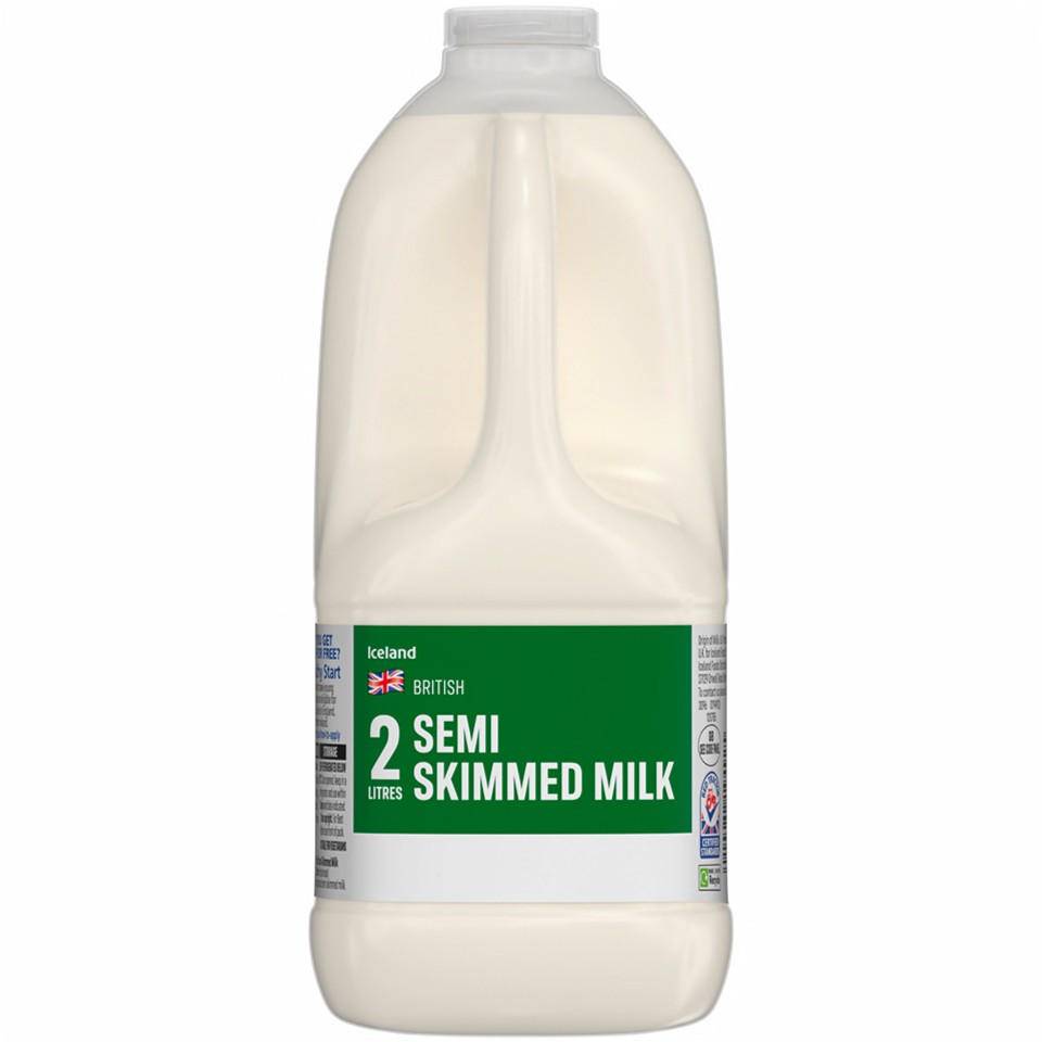 Iceland Semi Skimmed Milk (2L)