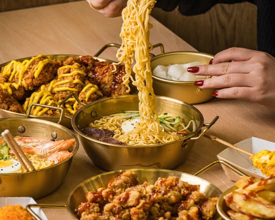 Os Familia Corean Fried Chicken (Salou)