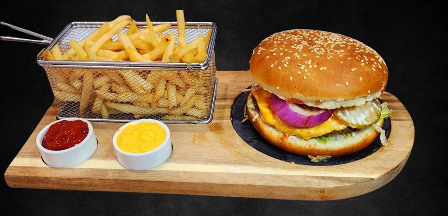 Signature Cheeseburger Combo