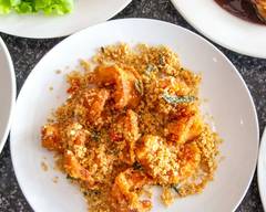 Charnie's Noodles and Dumplings