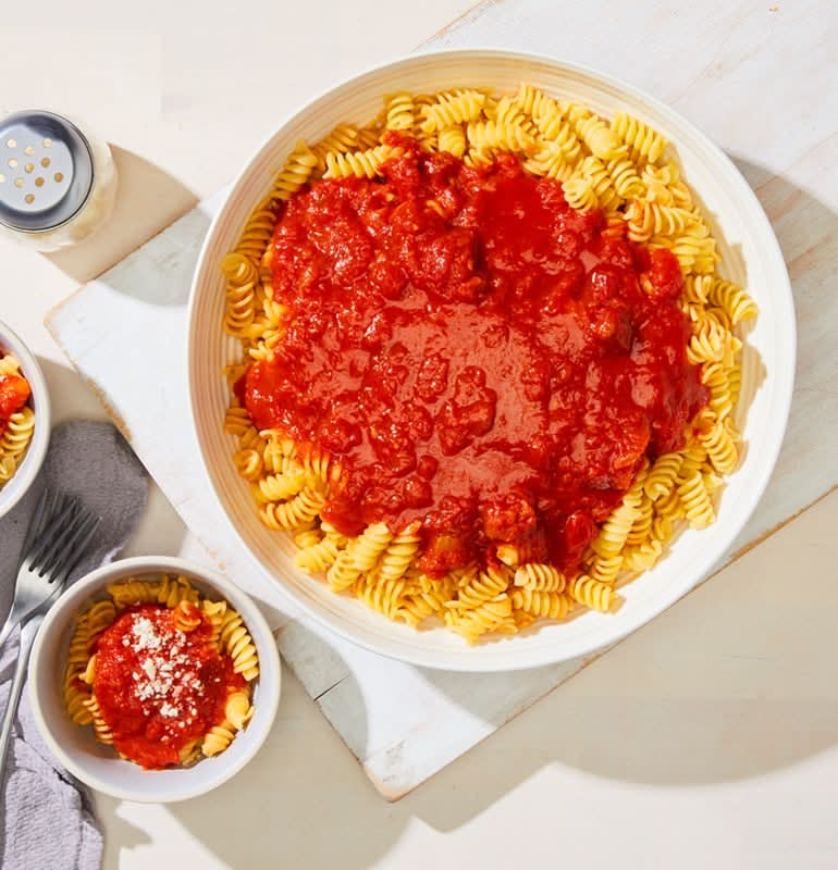 CATERING KIDS FUSILLI PASTA WITH TOMATO SAUCE