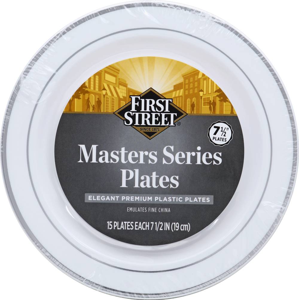 First Street Masters Series Premium Plastic Plates (15 ct)