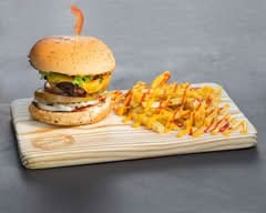 Yaburger Fast Food Los Jardines