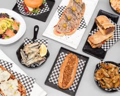 Brutus Restaurant Cafeteria