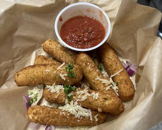 Mozzarella Sticks (6 pcs)