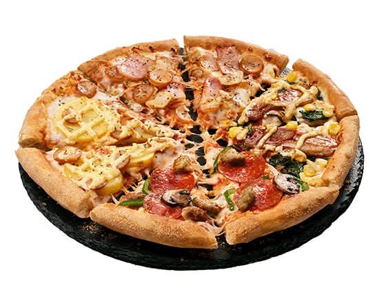 対象のLサイズピザ50%OFF Selected L size single pizza 50%OFF