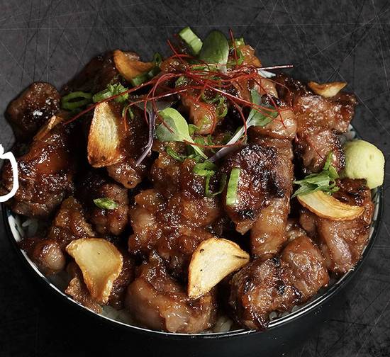 GARLIC BEFF-TONGUE TIPS DON W / FRIED GARLIC