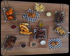 Wings Brothers (Centro)