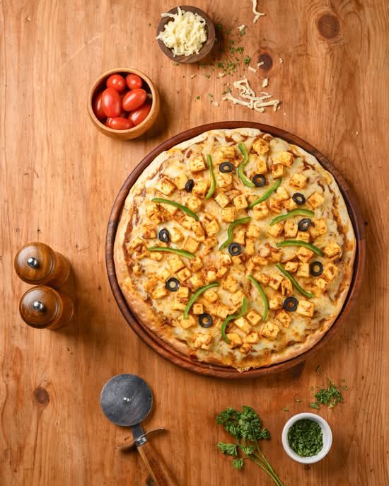Paneer Tikka Pizza (large)
