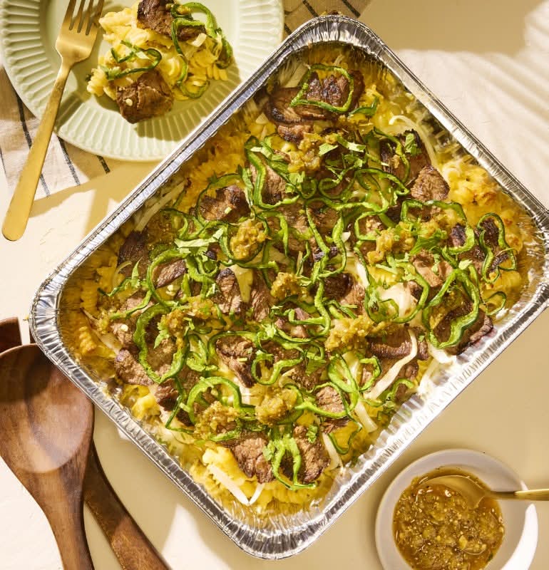 CATERING CARNE ASADA MAC ‘N’ CHEESE