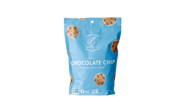 Bakeology: Chocolate Chip Cookies