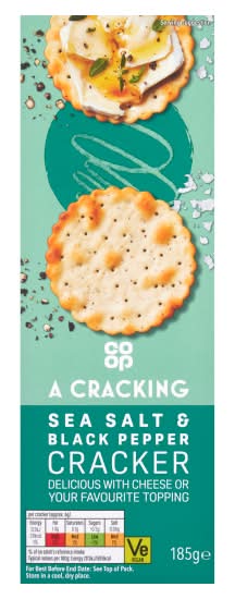 Co-op Sea Salt & Black Pepper, Crackers (185g)