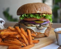 Tera V Burger (Broadway)