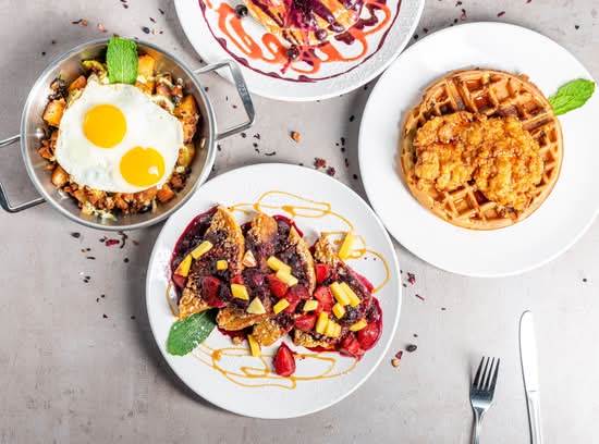 Eggsperience Breakfast & Lunch - Wheeling