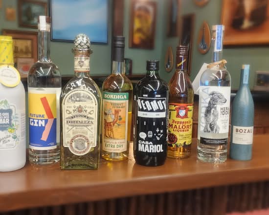 Bar Keeper (614 N Hoover St)