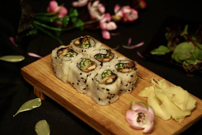 Eel Cucumber Roll