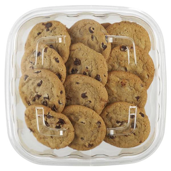 Fresh From Meijer Ultimate Chocolate Chip Cookies