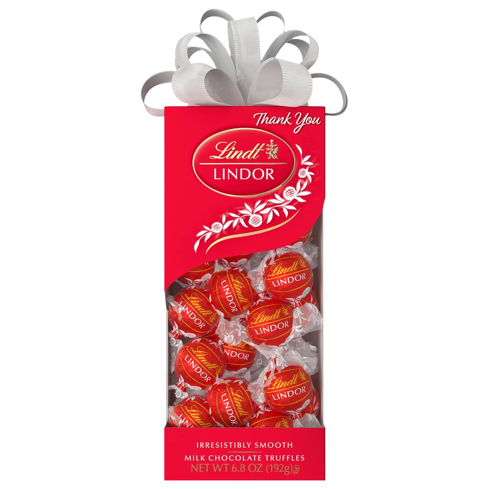 Lindt Lindor Candy Truffles Traditions Gift Box, Milk Chocolate (6.8 oz)