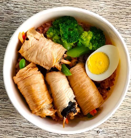 豆皮海苔捲便當