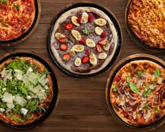 Small World Pizza (Surfers Paradise)