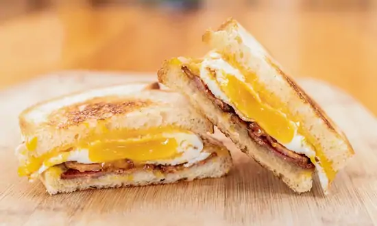 Fried Egg I'm in Love (Hawthorne)
