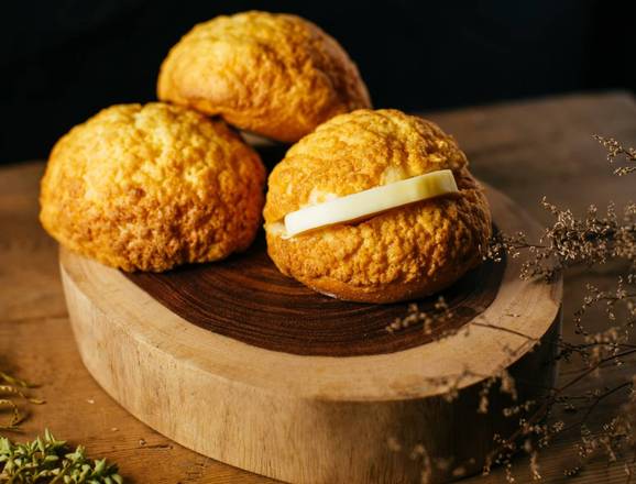 經典安佳菠蘿油 Pineapple Bun With Anchor salted Butter