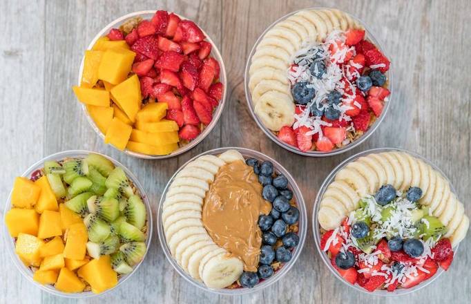 CreateYourOwnPitaya Bowl (Dragon Fruit)