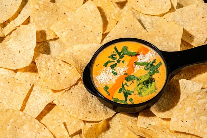 Queso & Chips (V) - Small (Half Size)