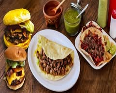 Burgers & tacos (Monterrey)