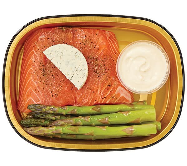Wegmans Gold Pan Salmon with Asparagus & Hollandaise Sauce, Ready to Cook