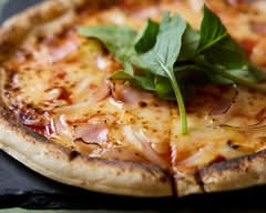 GO ROUND BAR 苺泥棒